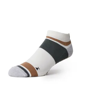 Base33 Low Rise Grip Socks