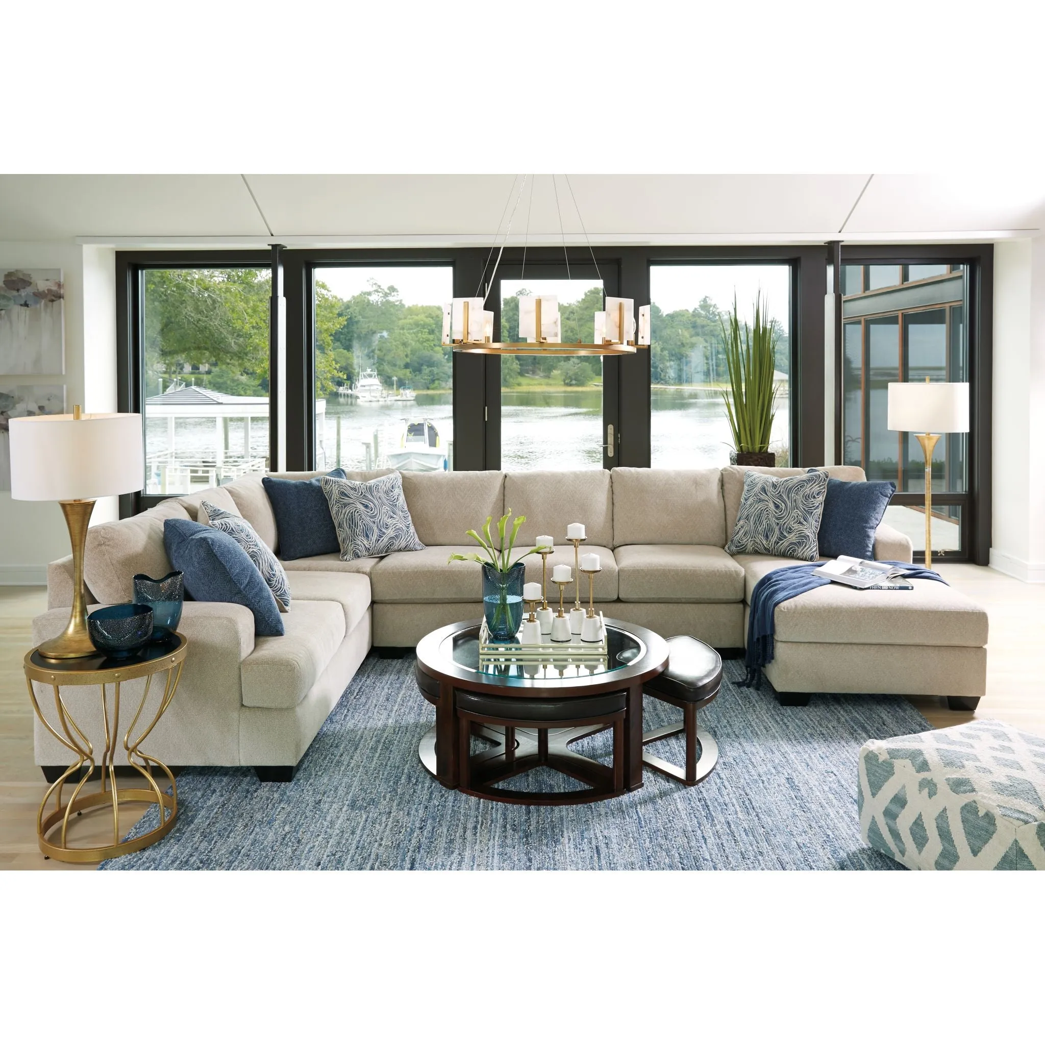 Enola-Exclusive 4 Piece Sectional