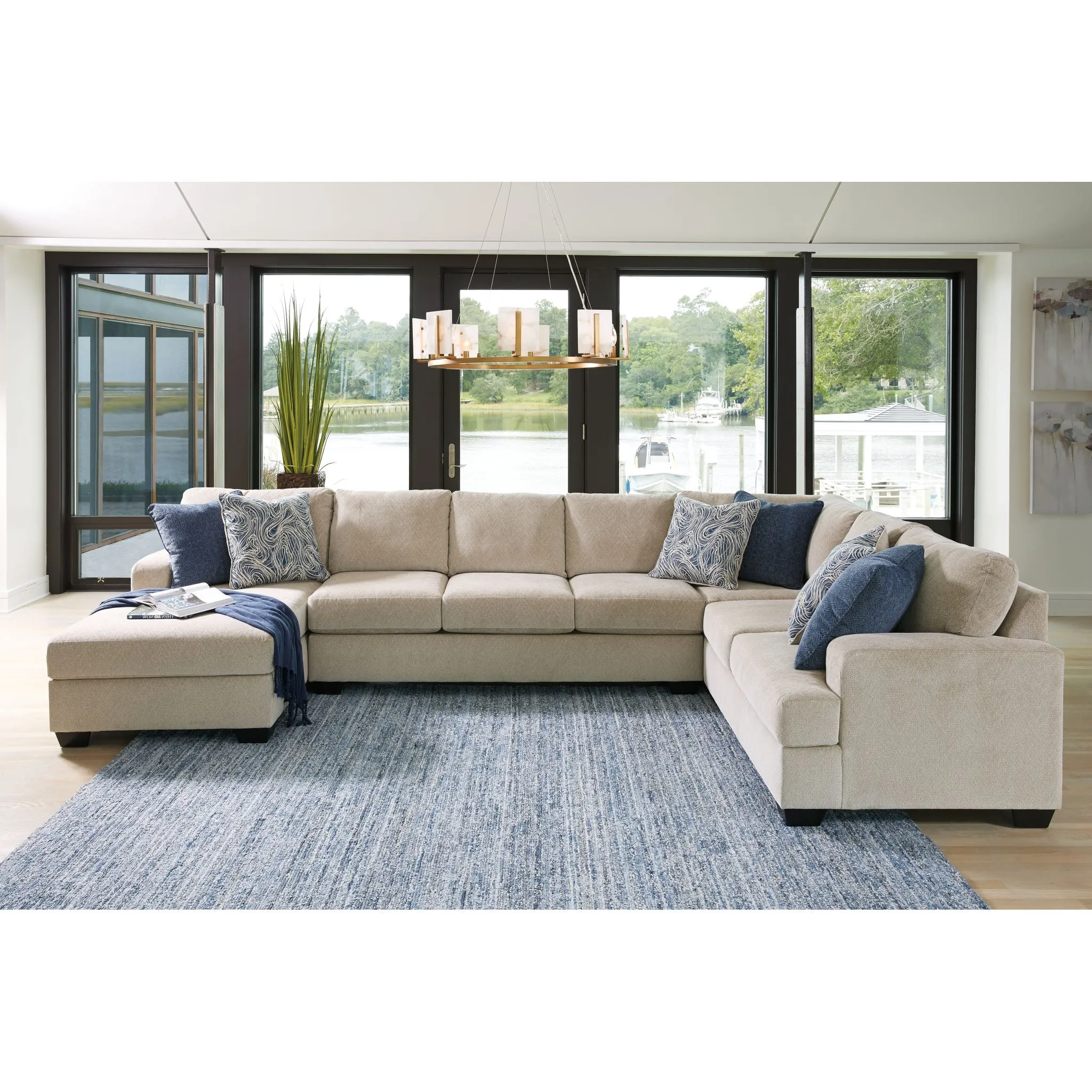 Enola-Exclusive 4 Piece Sectional