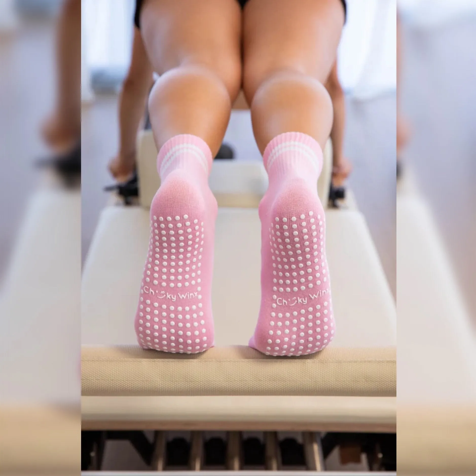 Grippy Crew Socks - Pink (Barre / Pilates)