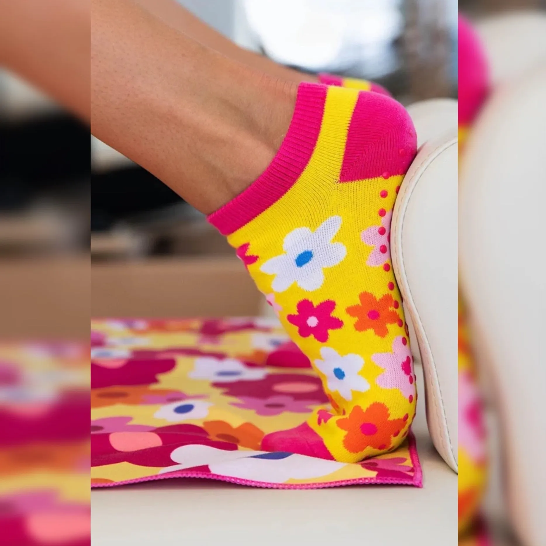 Grippy Socks - Daisy (Barre / Pilates)