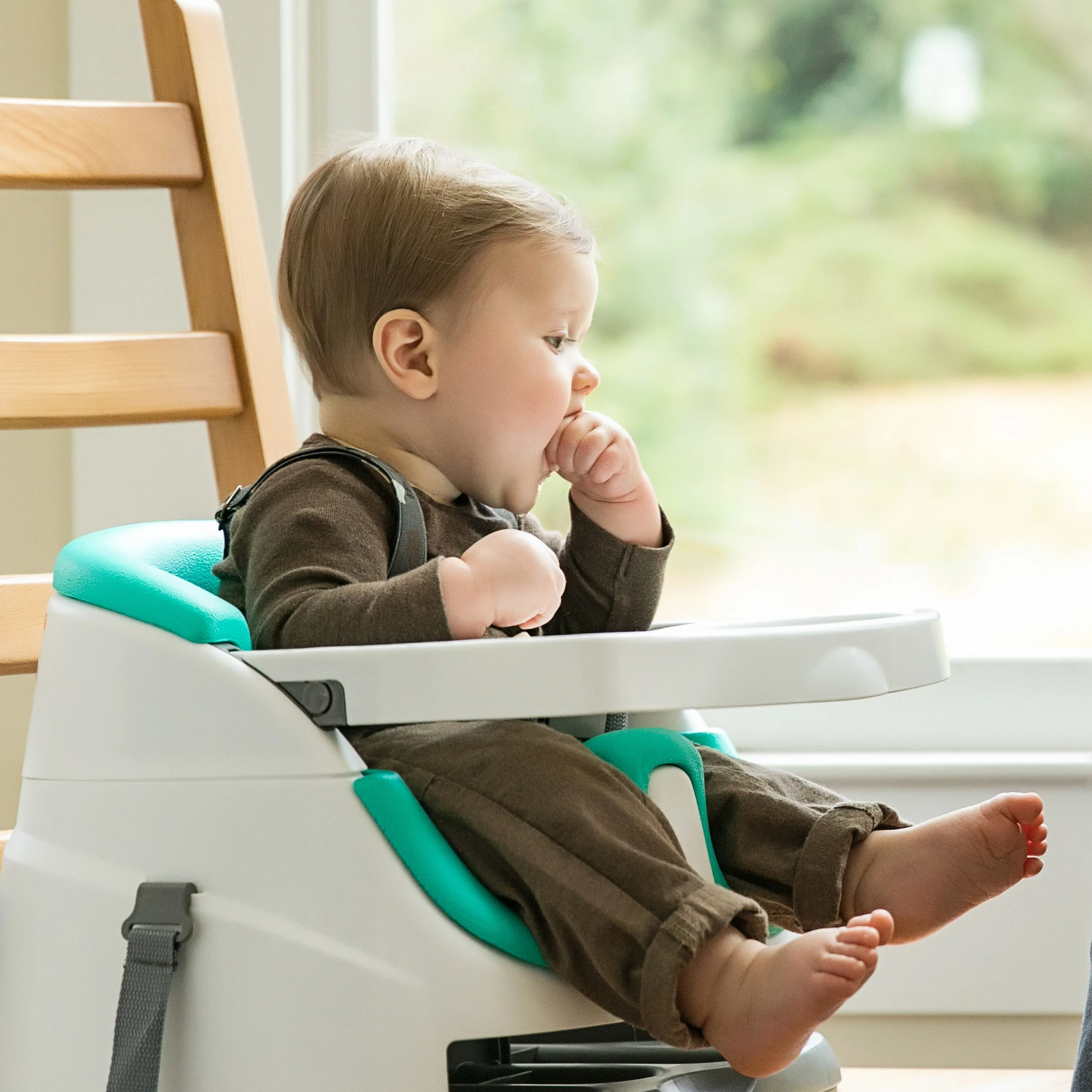 Ingenuity Baby Base 2-in-1 Booster Feeding and Floor Seat, Ultramarine Green