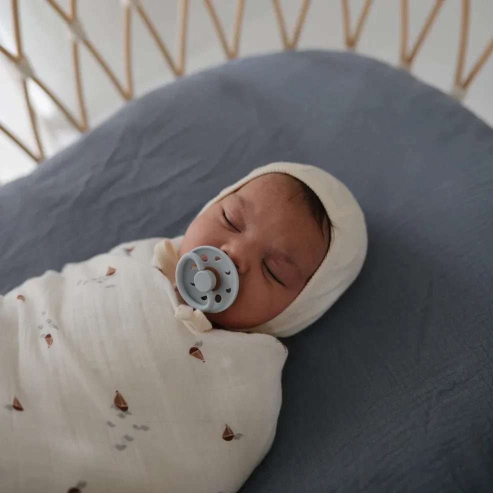 Mushie - Extra Soft Muslin Crib Sheet - Tradewinds