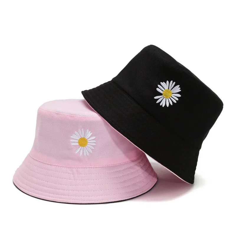 Unisex Daisy Embroidered Reversible Fisherman Bucket Hat